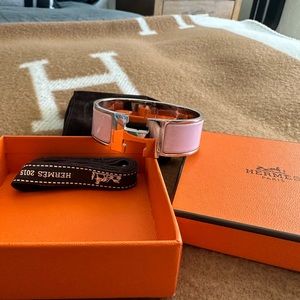 Hermes click bracelet (pink, thick)